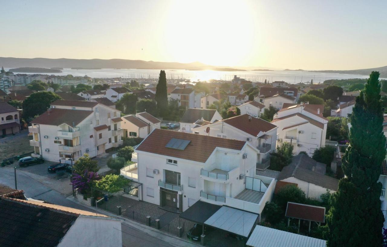 Apartments Dumancic Biograd Na Moru Eksteriør billede