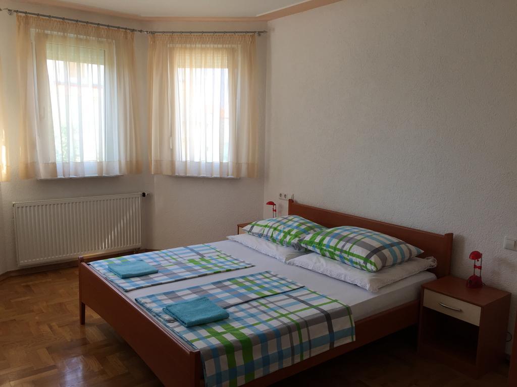 Apartments Dumancic Biograd Na Moru Eksteriør billede