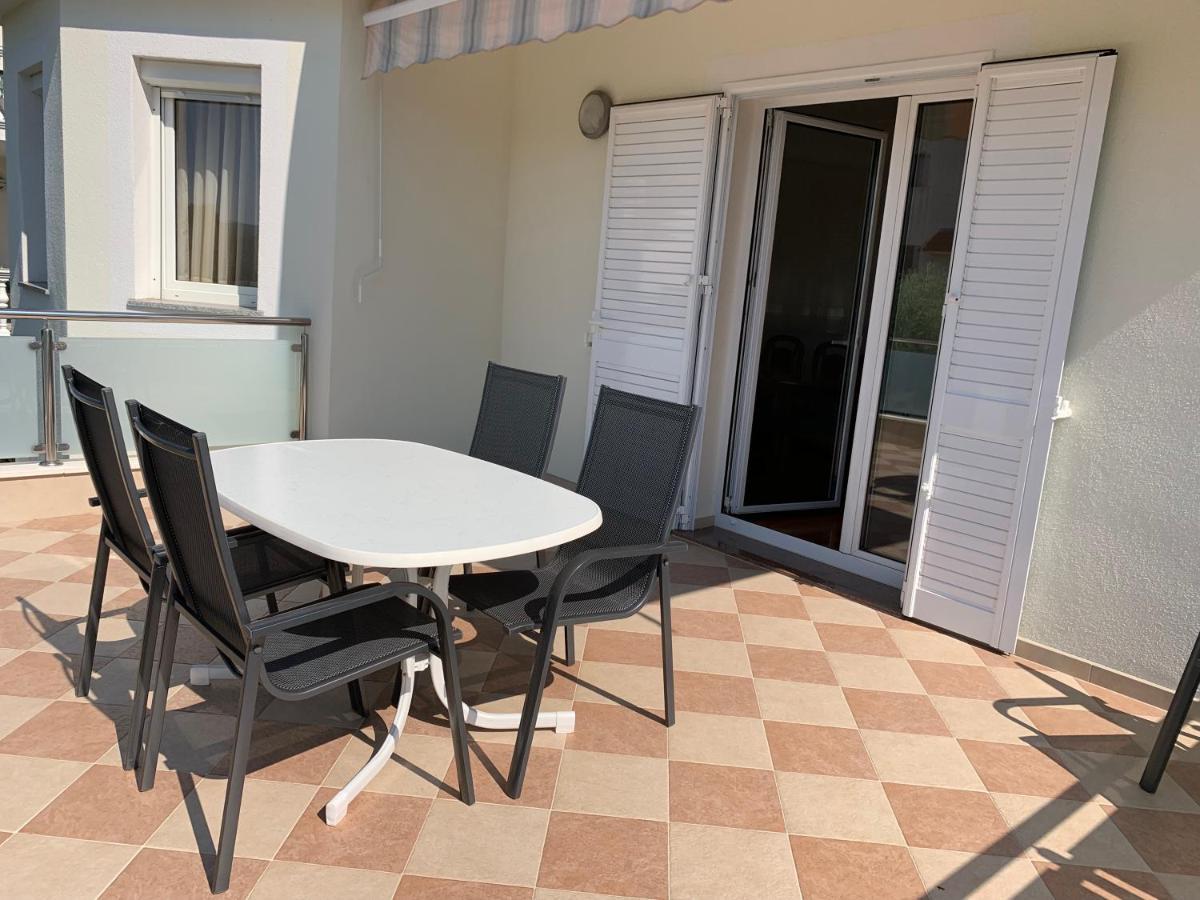 Apartments Dumancic Biograd Na Moru Eksteriør billede